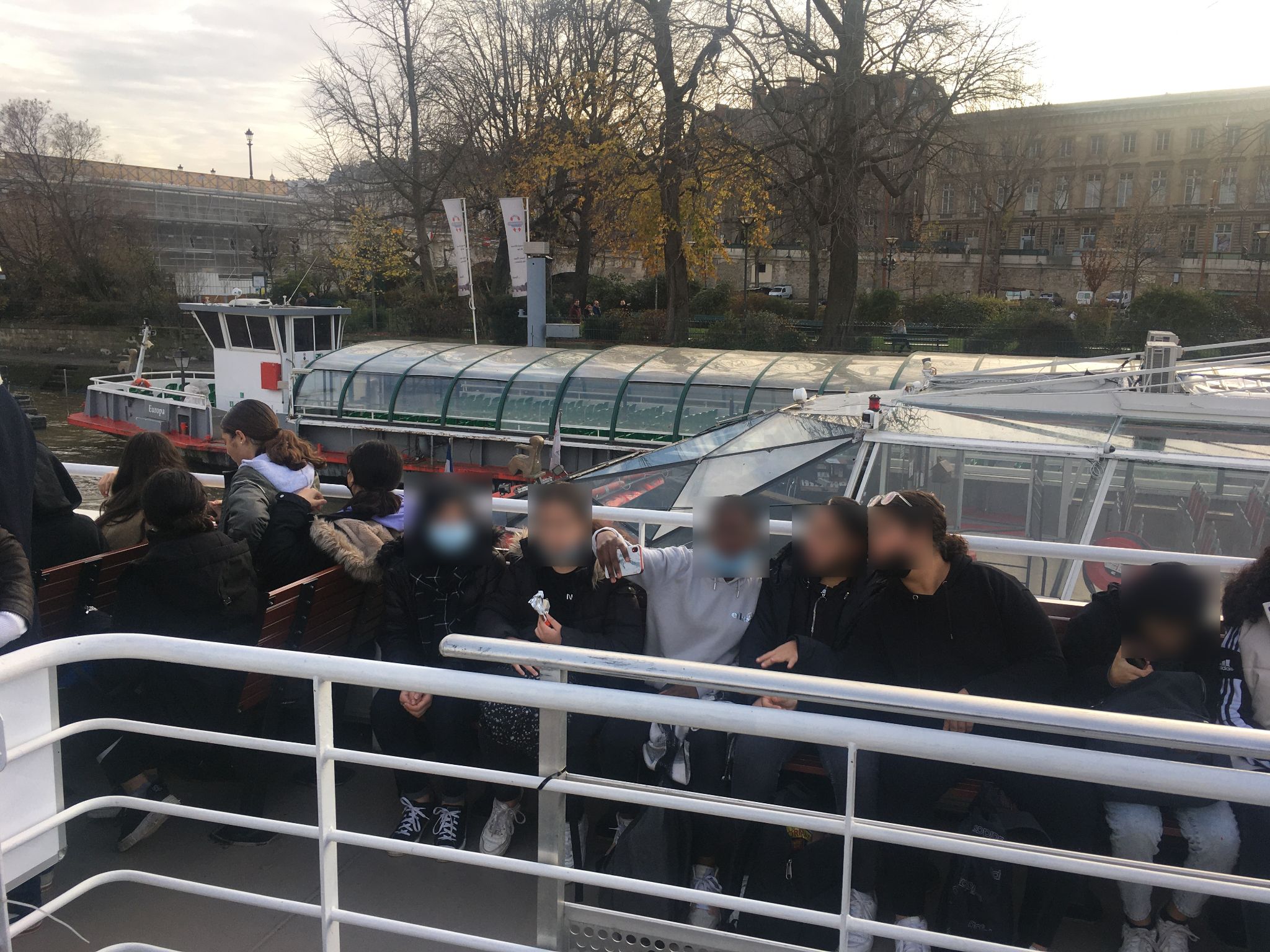 Visite de Paris en bateau dans le cadre des Cordées de la réussite