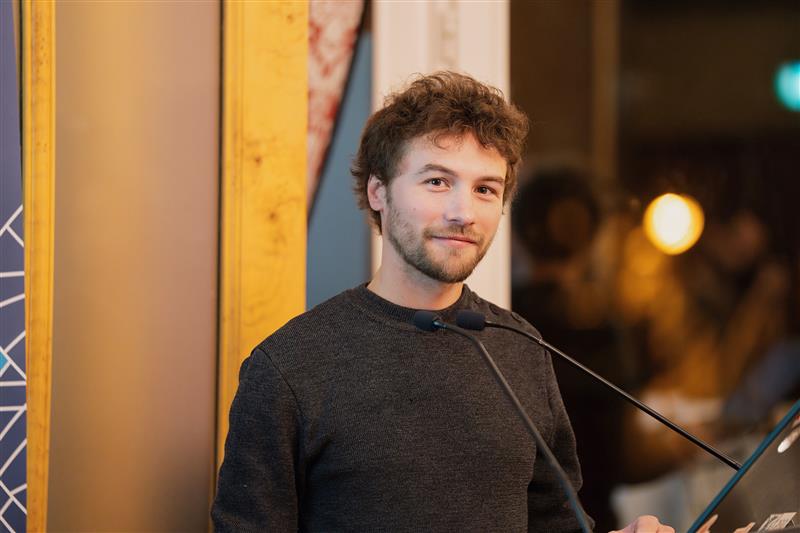 Nicolas Sdez témoignant lors de la soirée de lancement de la Fondation ENSTA Paris