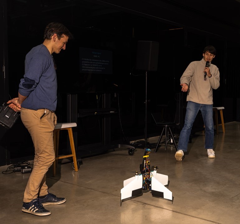 Présentation du drone intercepteur d'hélicoptères