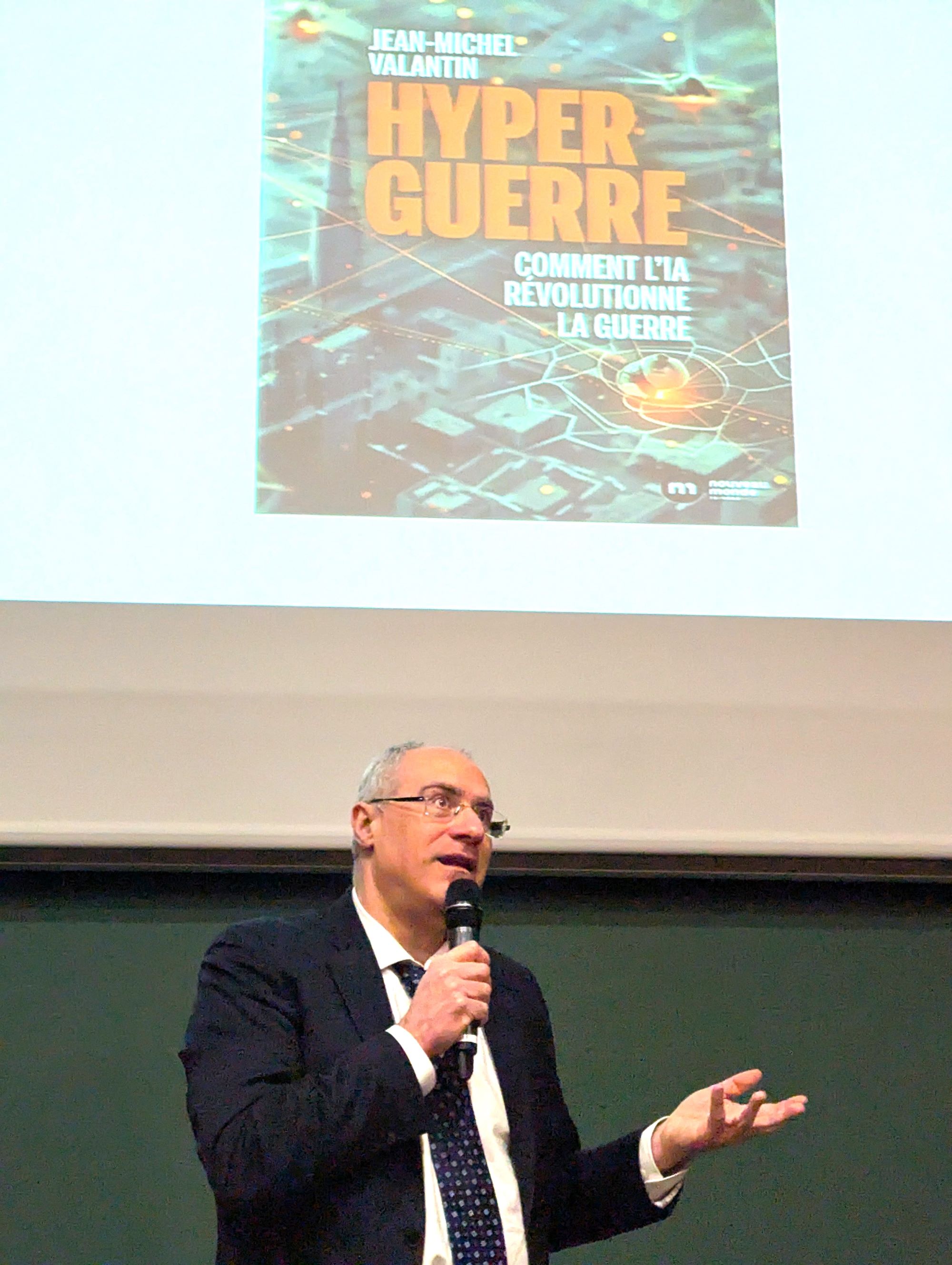 Intelligence artificielle l'Hyperguerre a déjà commencé