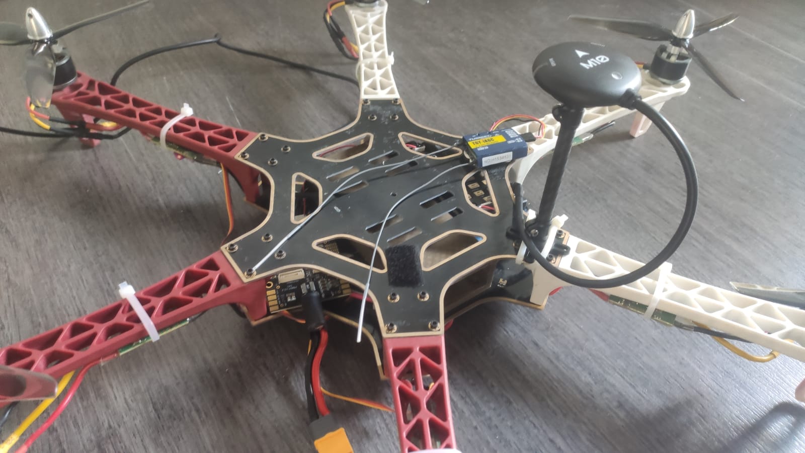 Hexacoptère ENSTA 2025