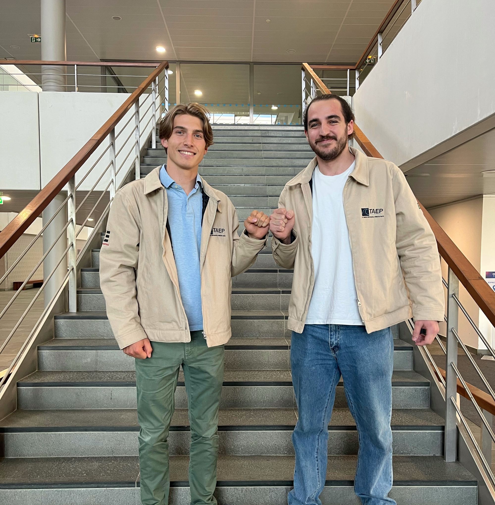 Passation de relai à la tête de TAEP entre Grégoire Sion Suaudeau et Nicolas Hadjiefstathiou